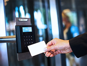 Kartlı Geçiş Sistemleri